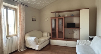 Bilocale con terrazzo in vendita a Caste Sant'Elia